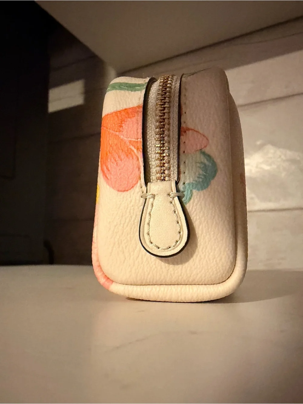 C8686 Coach mini boxy cosmetic pouch